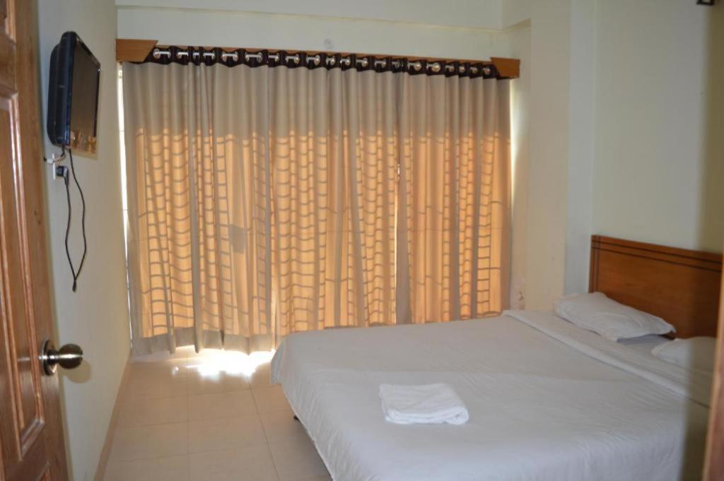 Water View Resort Cox's Bazar Bagian luar foto